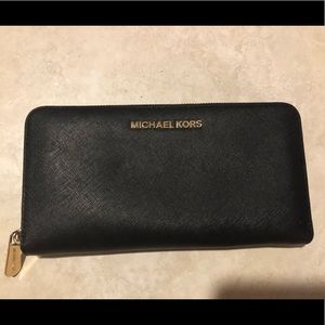 Michael Kors Travel Wallet